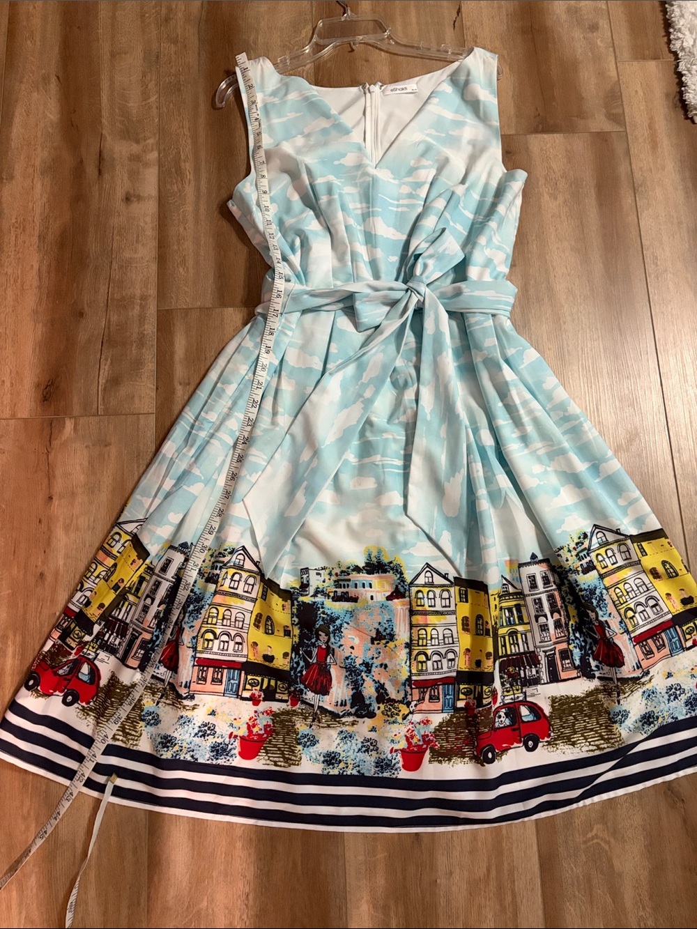 Cafe scene A line dress with pockets